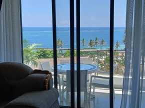 Beachfront Nyali apartment 1